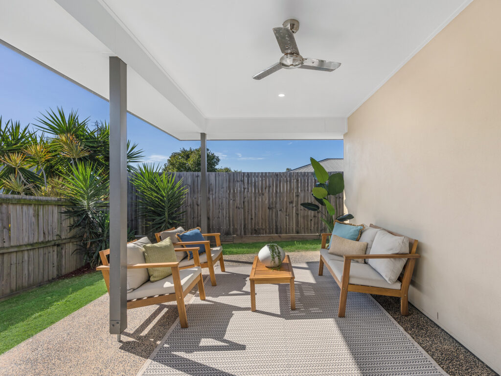 8 Wyness Street, Deebing Heights, QLD 4306
