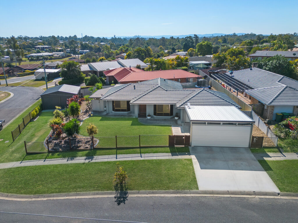 22 Equestrian Drive, Yamanto, QLD 4305
