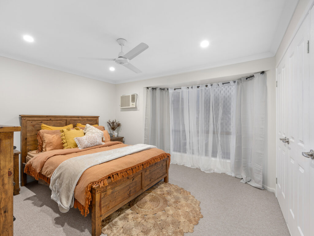 22 Equestrian Drive, Yamanto, QLD 4305