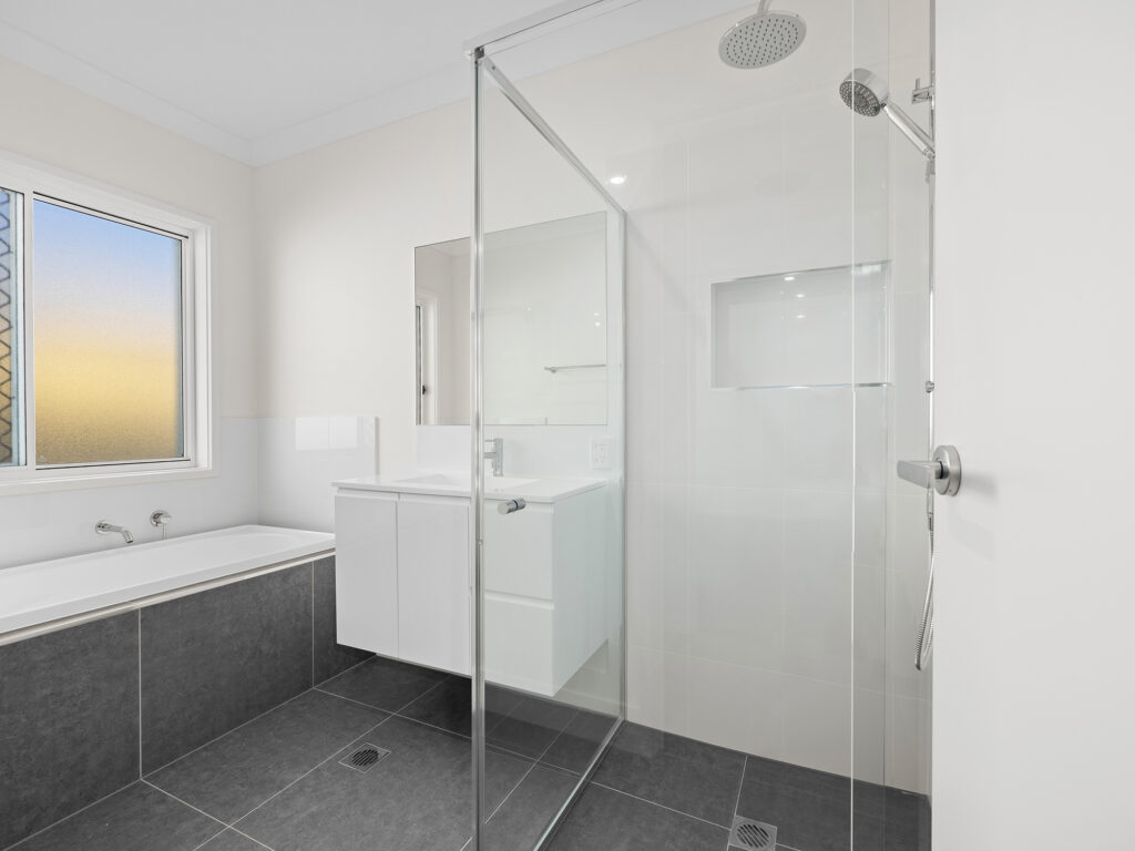 24 Honey Street, Redbank Plains, QLD 4301