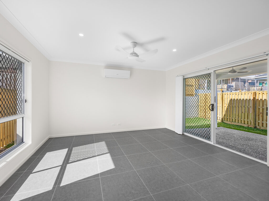 24 Honey Street, Redbank Plains, QLD 4301