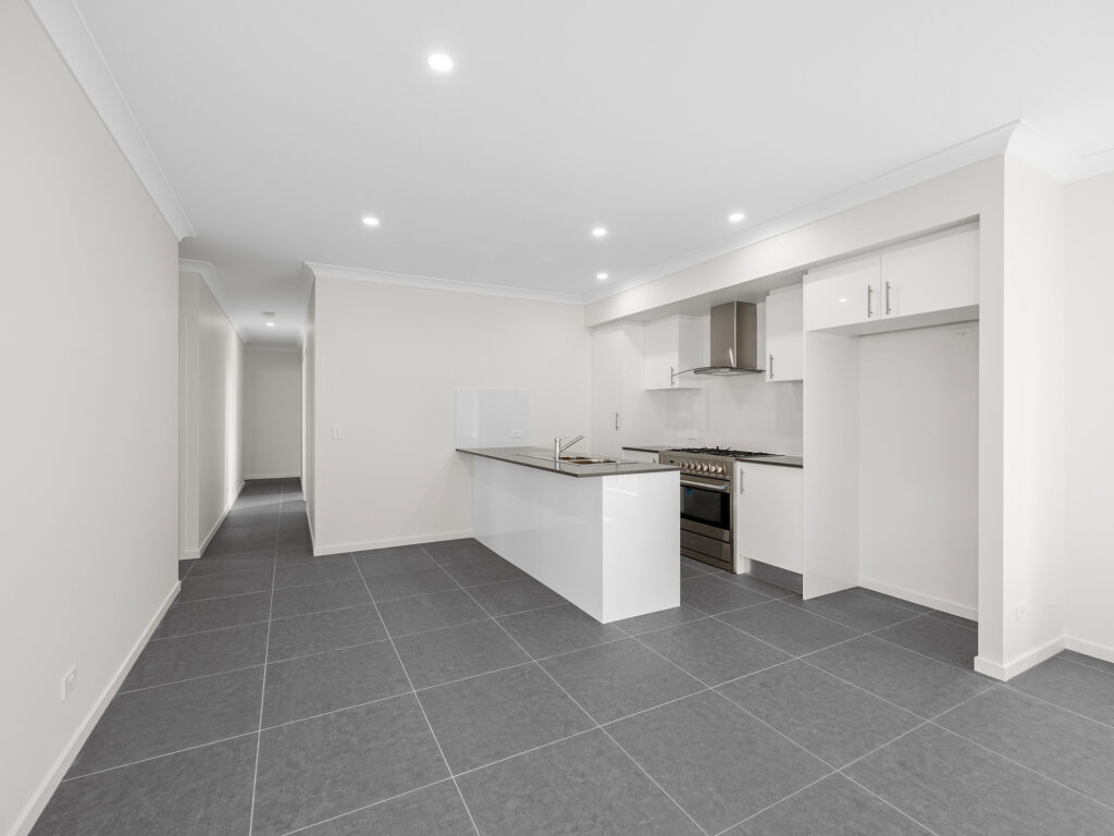 24 Honey Street, Redbank Plains, QLD 4301
