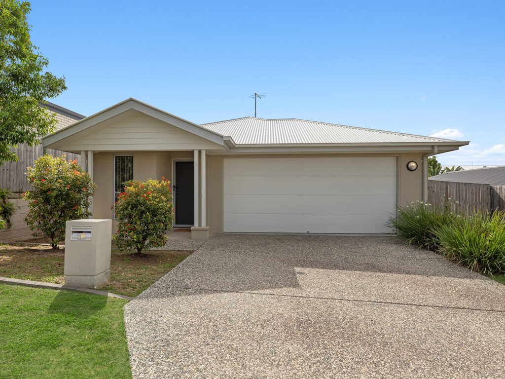58 Crewes Crescent, Redbank Plains, QLD 4301