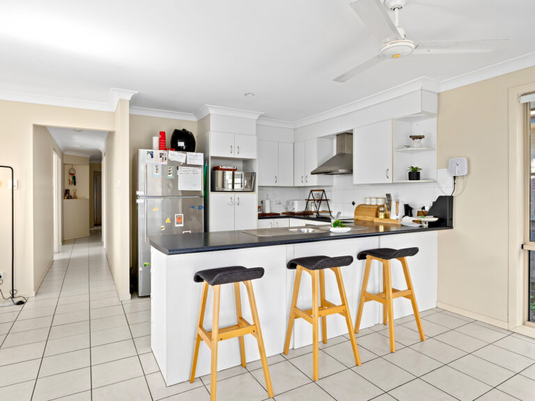 House-Collingwood Park-QLD-R2-3758253