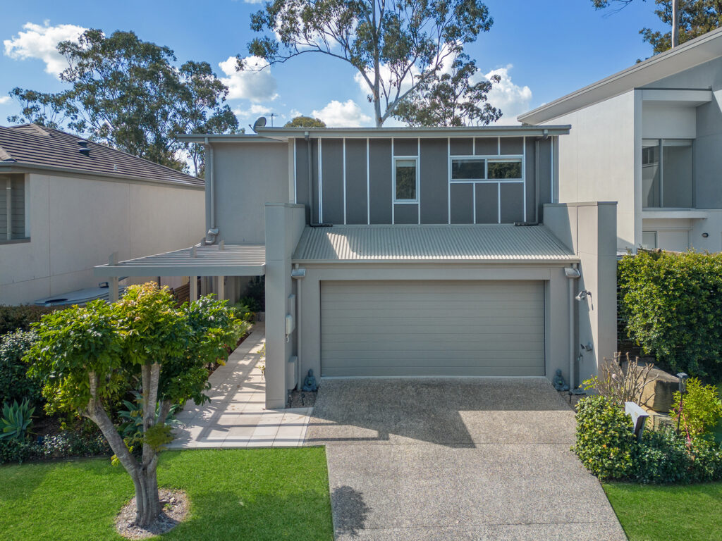 12 Tall Woods Court, Brookwater, QLD 4300
