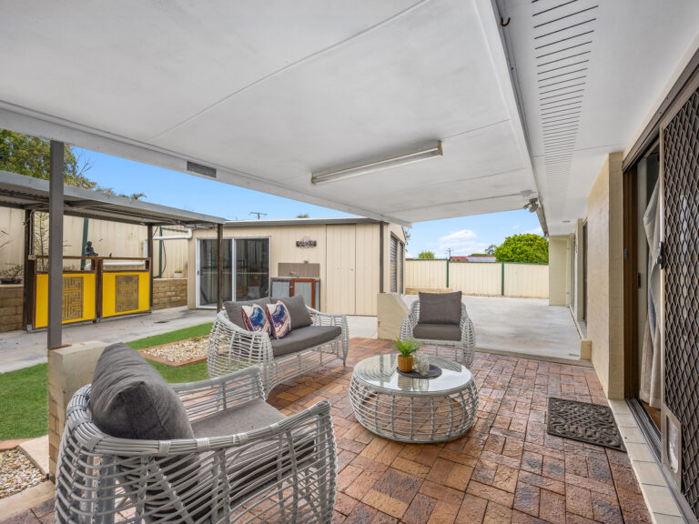 27 Garden Avenue, Camira, QLD 4300