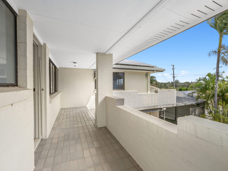 27 Garden Avenue, Camira, QLD 4300