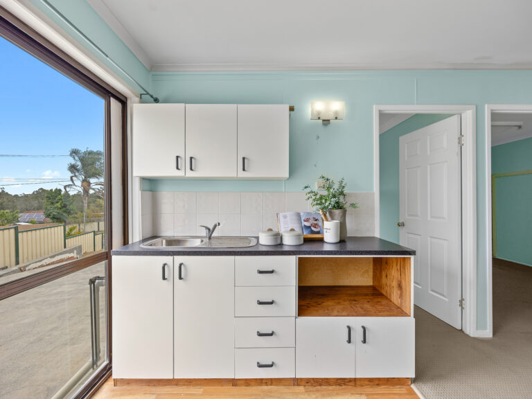 27 Garden Avenue, Camira, QLD 4300