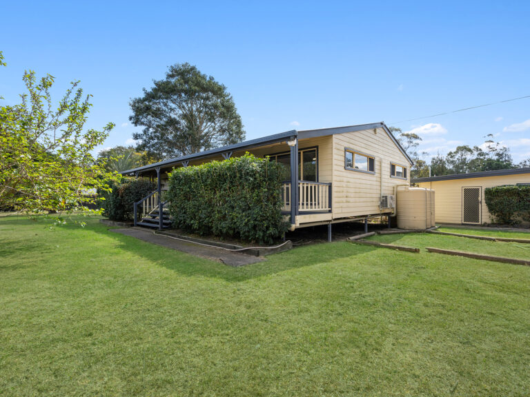 2-4 Yarra Court, Karalee, QLD 4306
