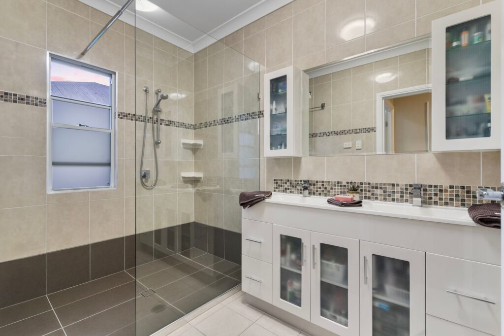 24 Pemberton Street, Booval, QLD 4304