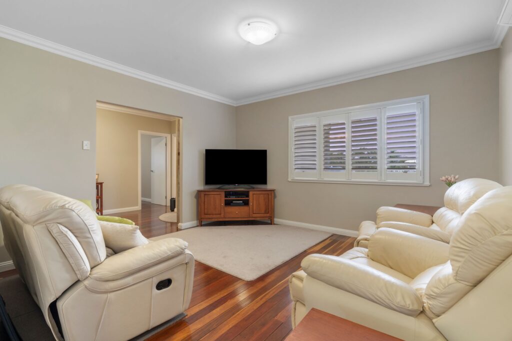 24 Pemberton Street, Booval, QLD 4304