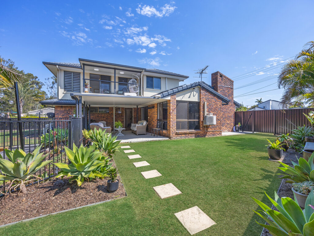 20 Bladon Street, Yamanto, QLD 4305