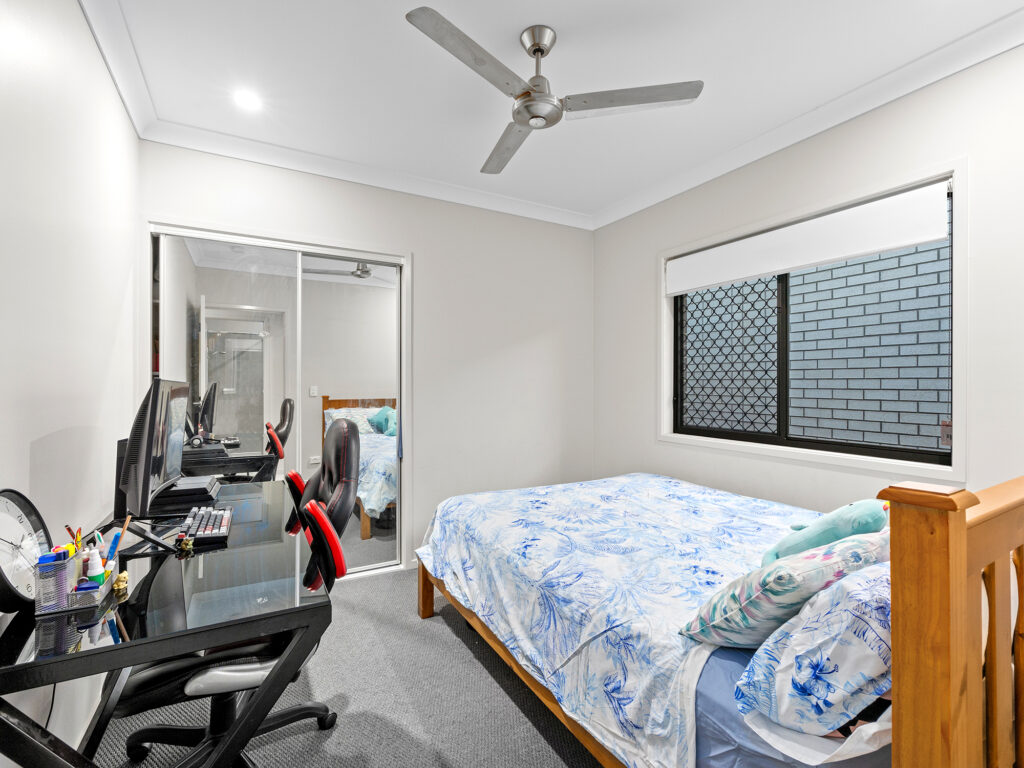 House-Deebing Heights-QLD-R2-3772693