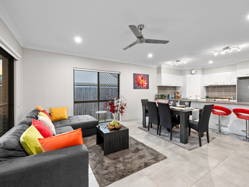 House-Deebing Heights-QLD-R2-3772693