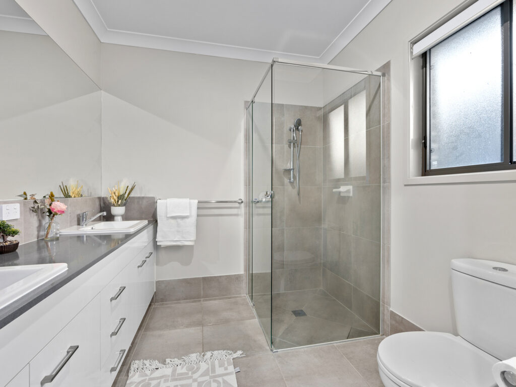 House-Deebing Heights-QLD-R2-3772693
