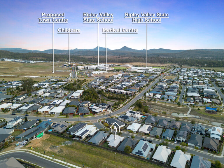 7 Frankland Street, South Ripley, QLD 4306