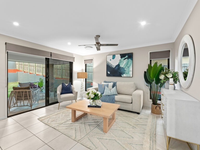 7 Frankland Street, South Ripley, QLD 4306