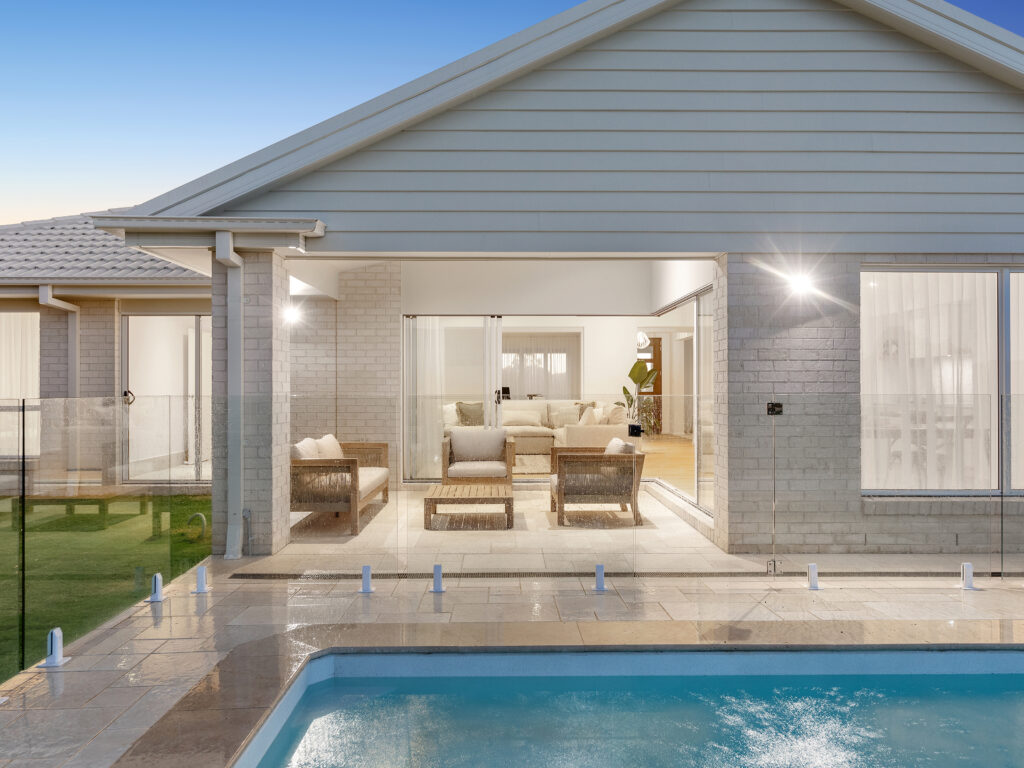 33 Paluma Place, Karalee, QLD 4306