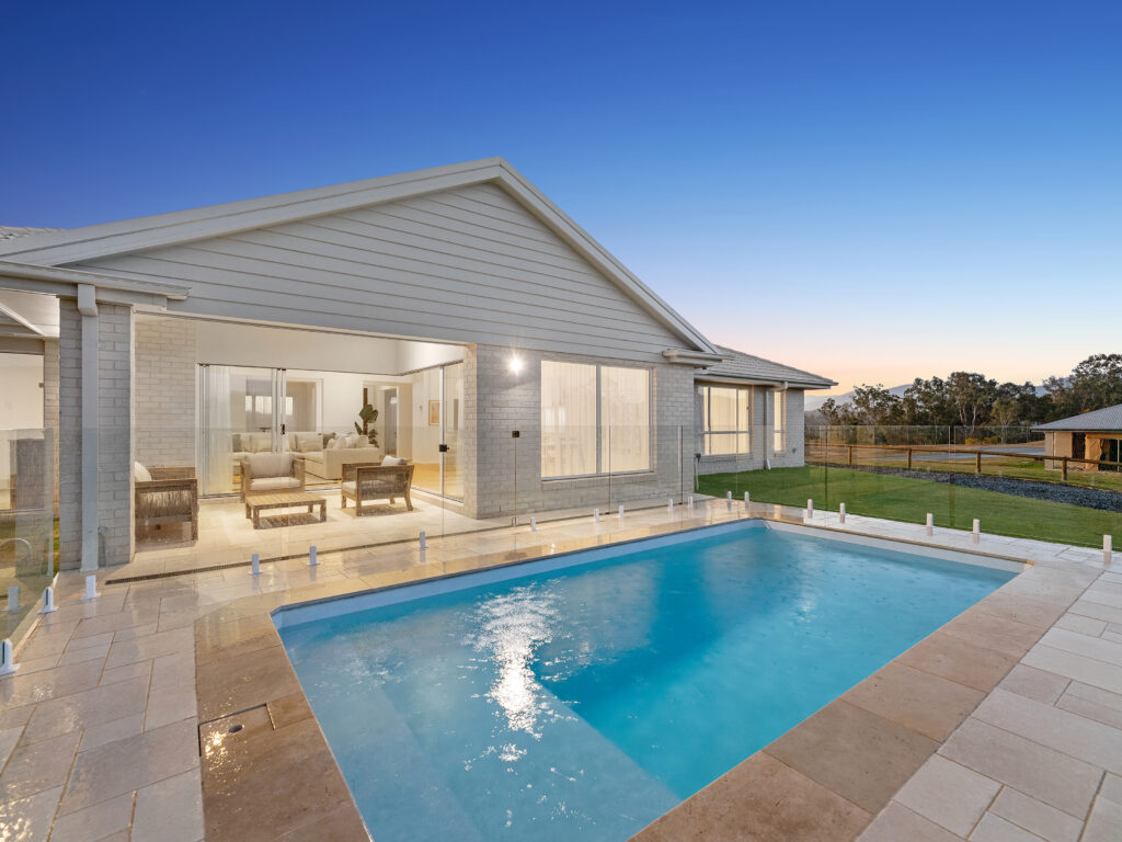 33 Paluma Place, Karalee, QLD 4306