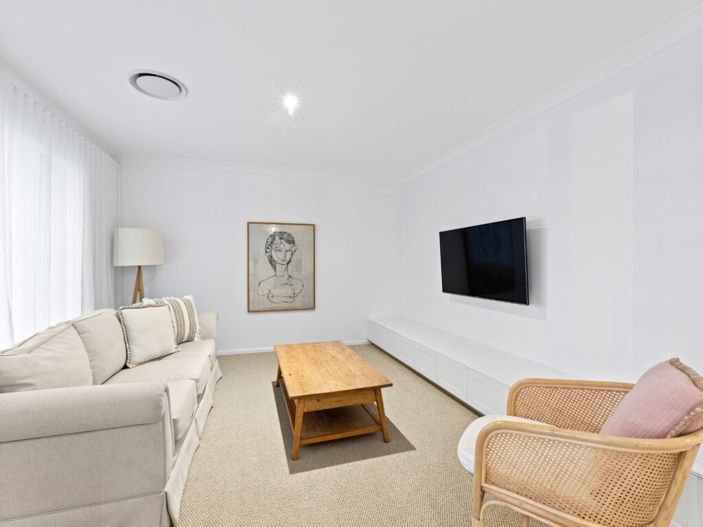 33 Paluma Place, Karalee, QLD 4306