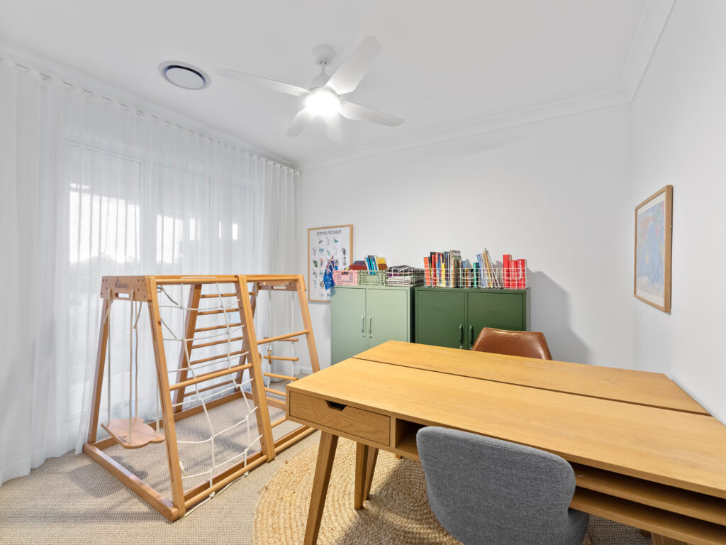 33 Paluma Place, Karalee, QLD 4306