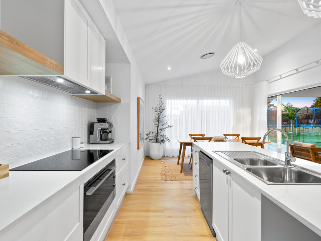 33 Paluma Place, Karalee, QLD 4306