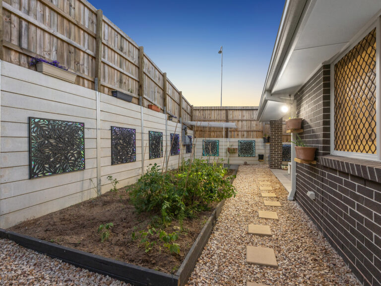 15 Leafcutter Circuit, Ripley, QLD 4306