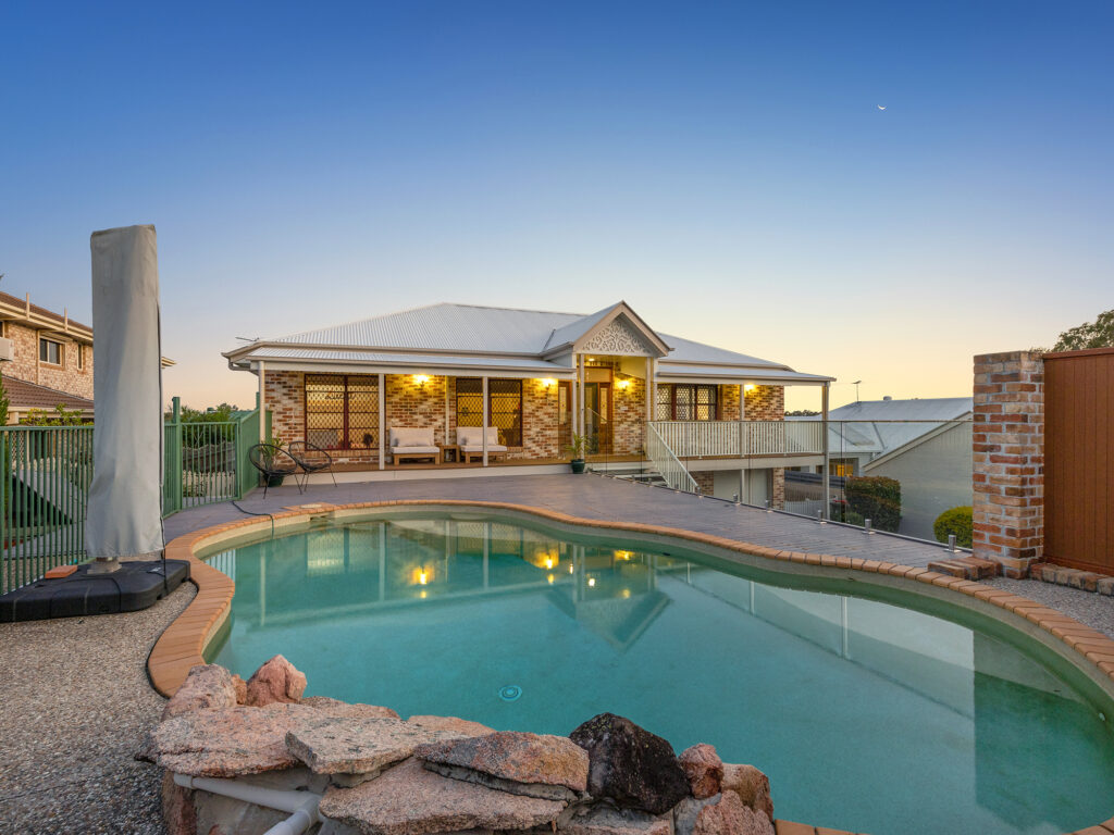 52 Barcoorah Street, Westlake, QLD 4074