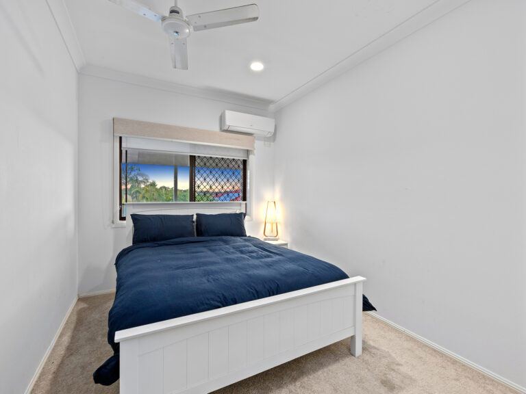 52 Barcoorah Street, Westlake, QLD 4074