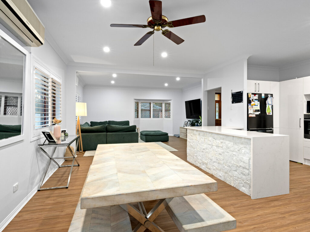 52 Barcoorah Street, Westlake, QLD 4074