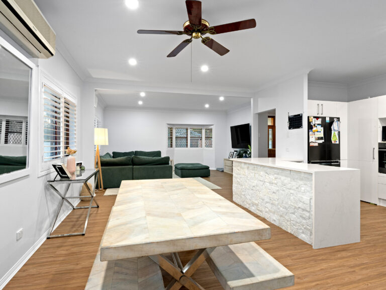 52 Barcoorah Street, Westlake, QLD 4074