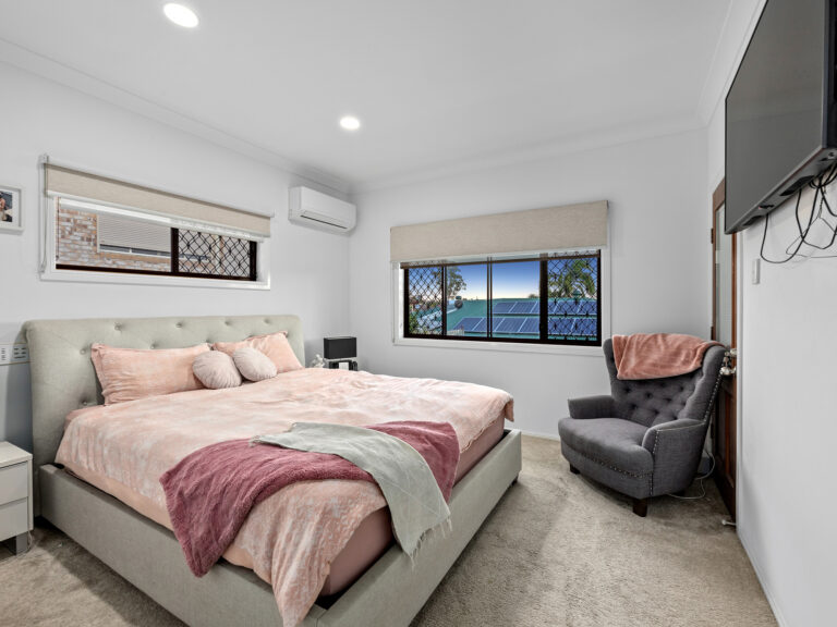 52 Barcoorah Street, Westlake, QLD 4074