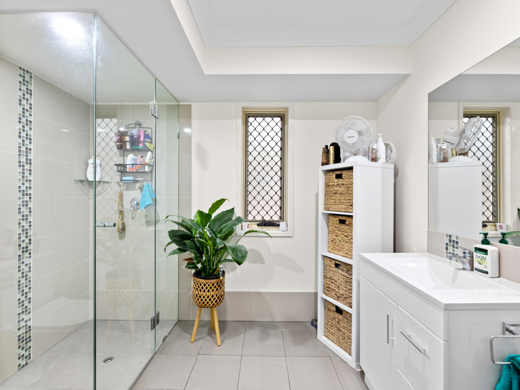 House-Springfield-QLD-R2-3780140