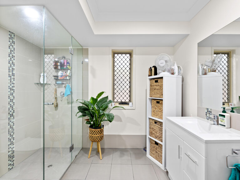 House-Springfield-QLD-R2-3780140