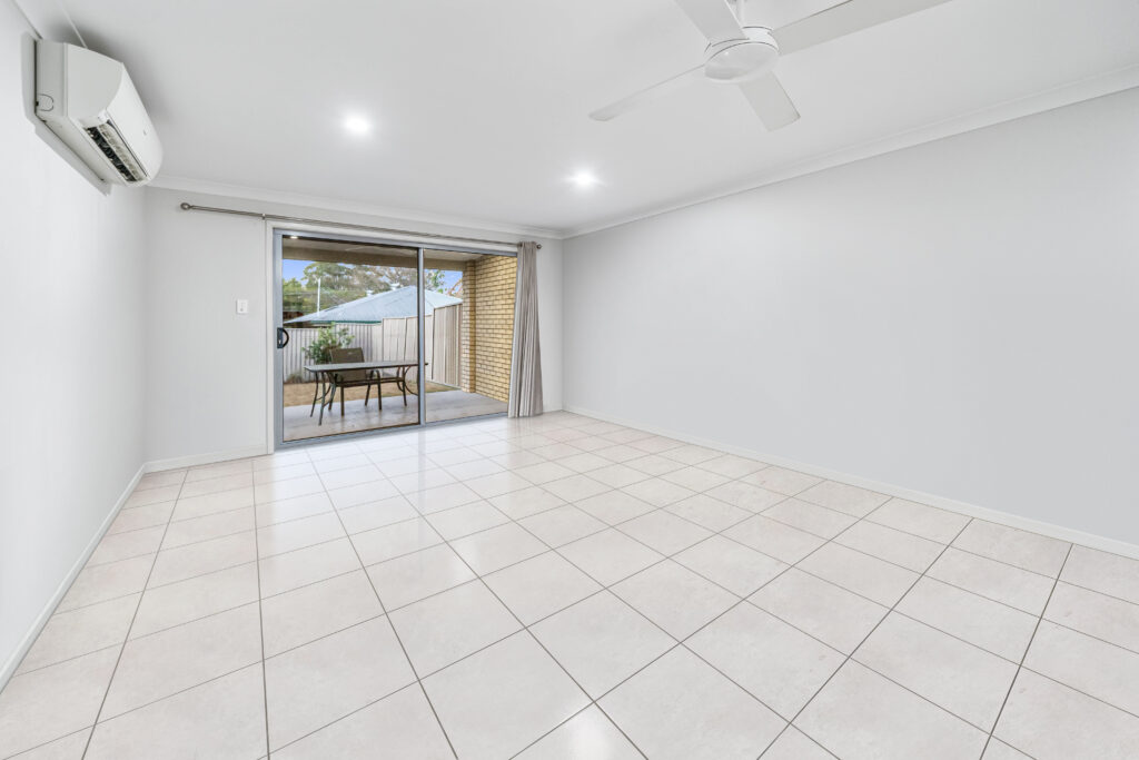 1 & 2/5 Kanangra Street, Redbank Plains, QLD 4301