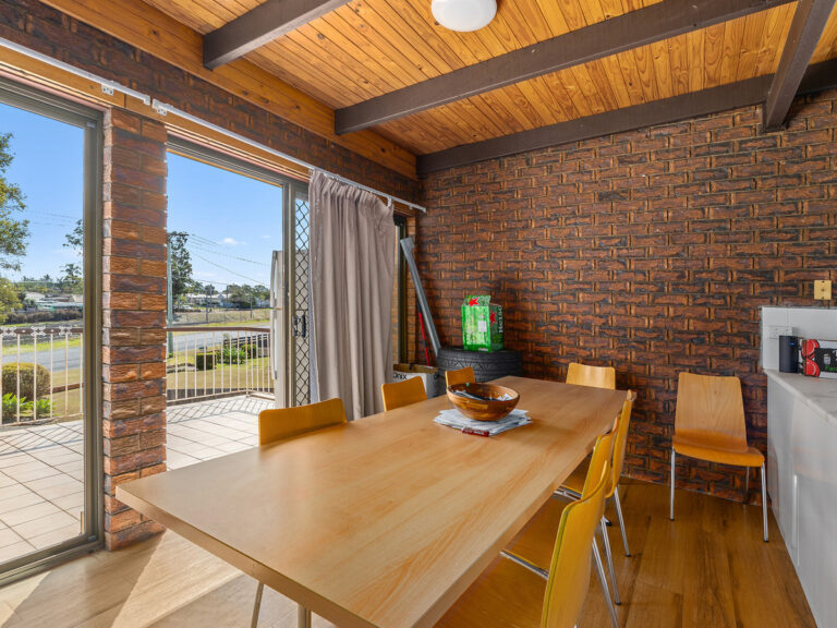 Unit-Dinmore-QLD-R2-3788327