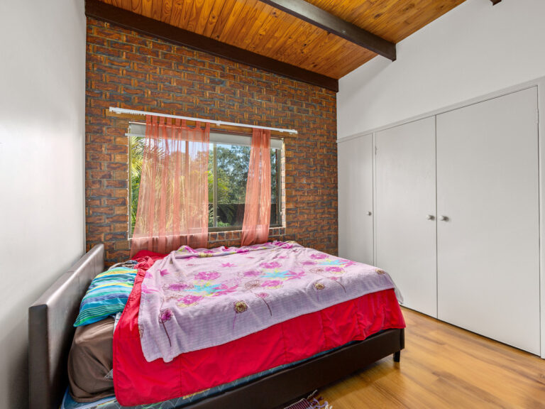 Unit-Dinmore-QLD-R2-3788327