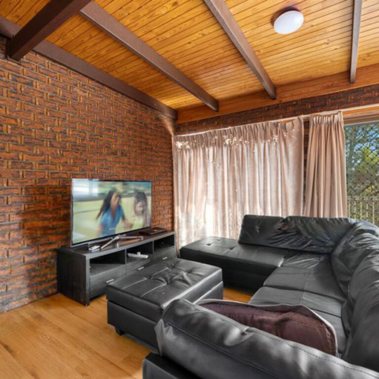 Unit-Dinmore-QLD-R2-3788327