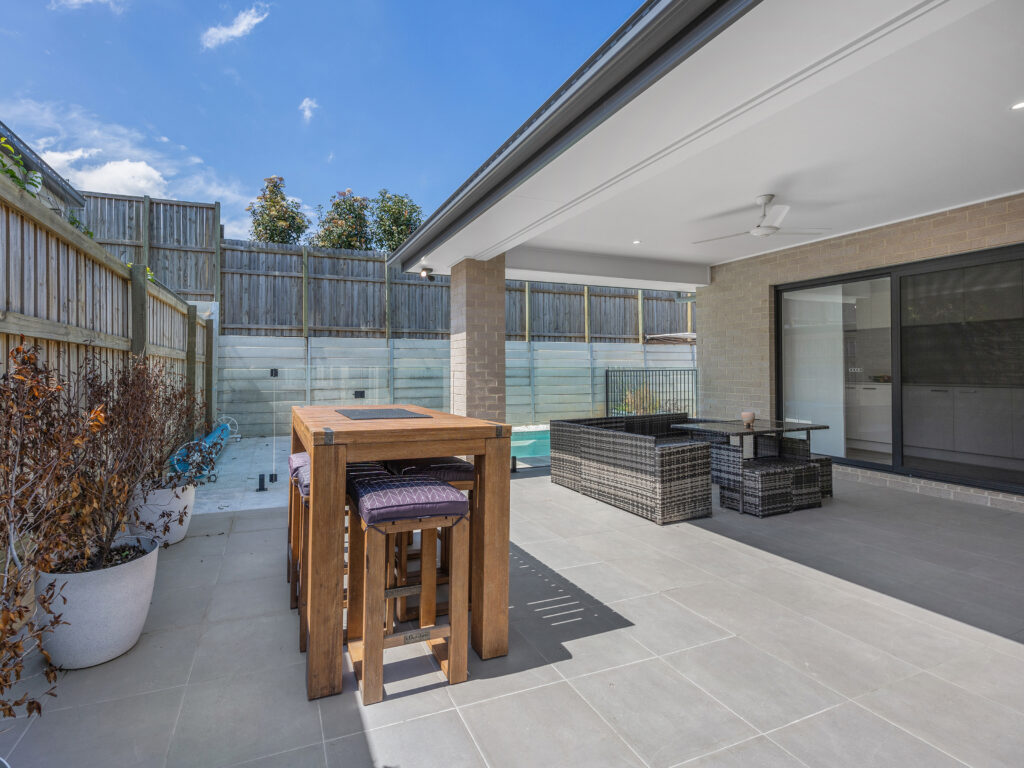 House-Deebing Heights-QLD-R2-3788637