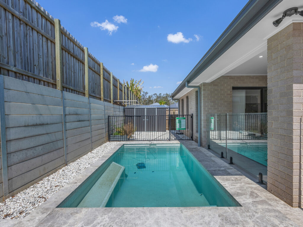 House-Deebing Heights-QLD-R2-3788637