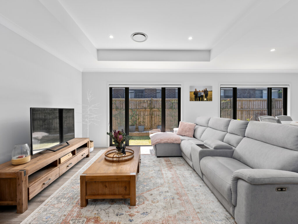 House-Deebing Heights-QLD-R2-3788637
