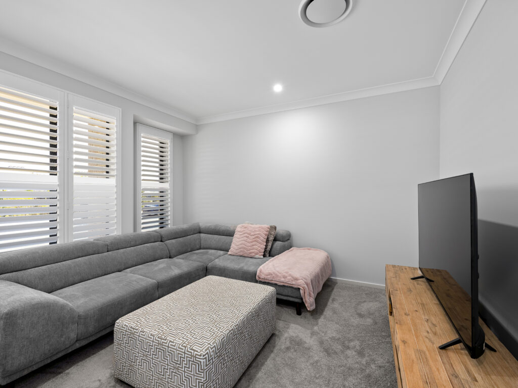 House-Deebing Heights-QLD-R2-3788637