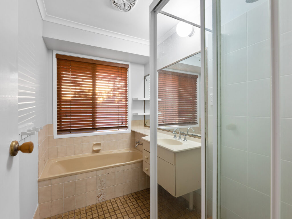 House-Karana Downs-QLD-R2-3790917