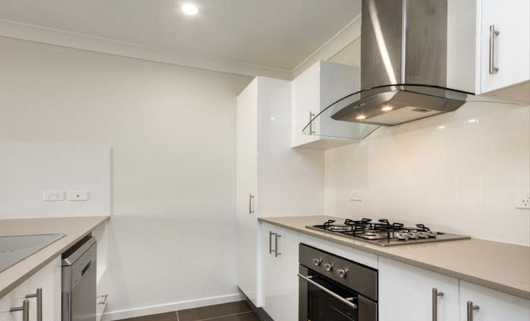 House-Deebing Heights-QLD-R2-3791477