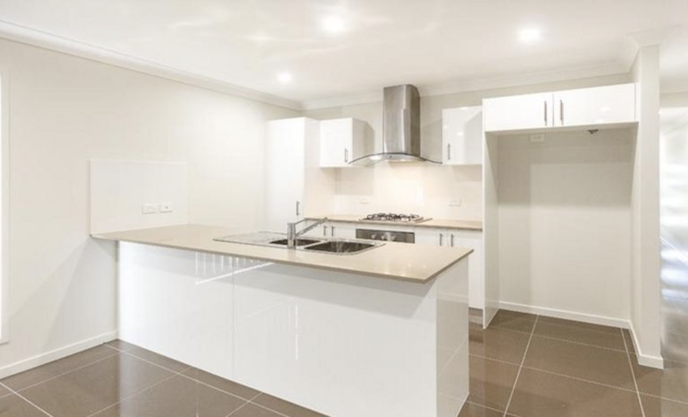 House-Deebing Heights-QLD-R2-3791477