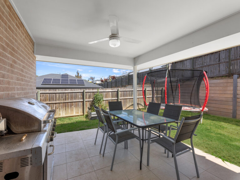 House-Deebing Heights-QLD-R2-3792065