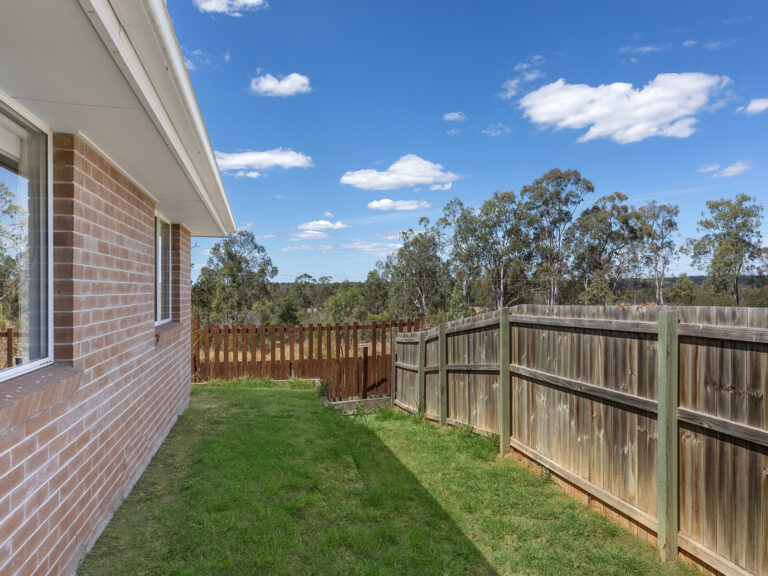 House-Deebing Heights-QLD-R2-3792065