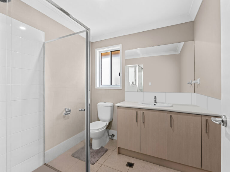 House-Deebing Heights-QLD-R2-3792065
