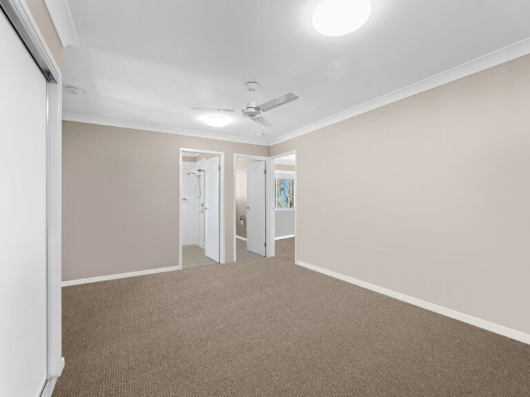 House-Deebing Heights-QLD-R2-3792065