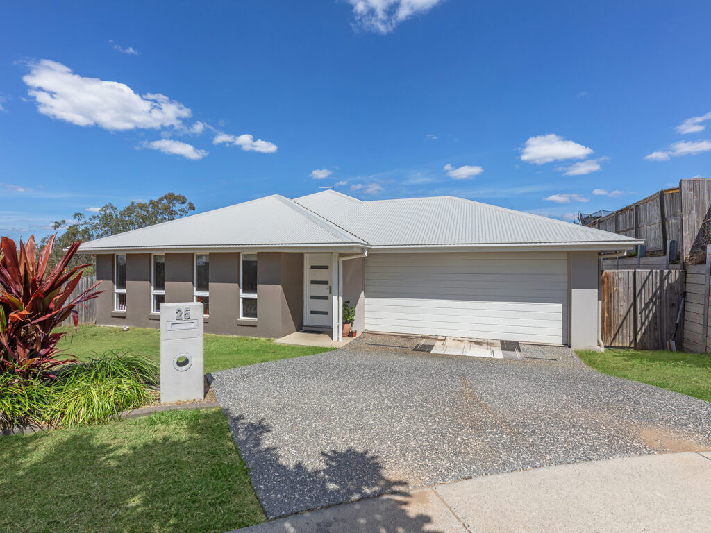 House-Deebing Heights-QLD-R2-3792065